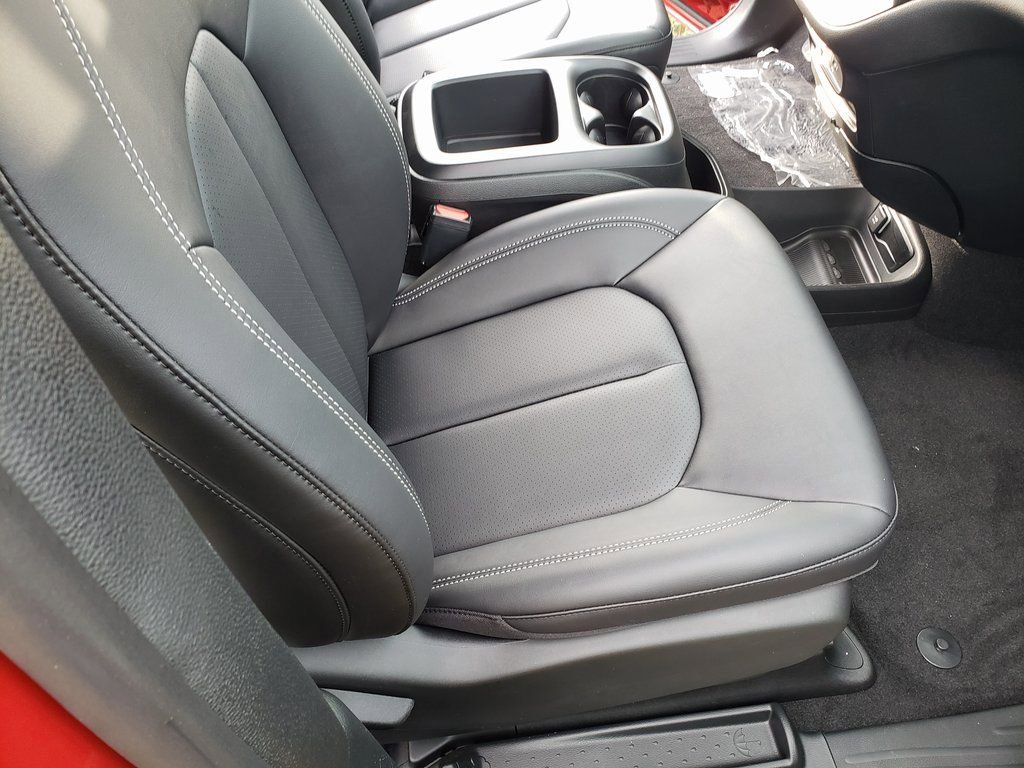 New 2026 Chrysler Pacifica Select image 15