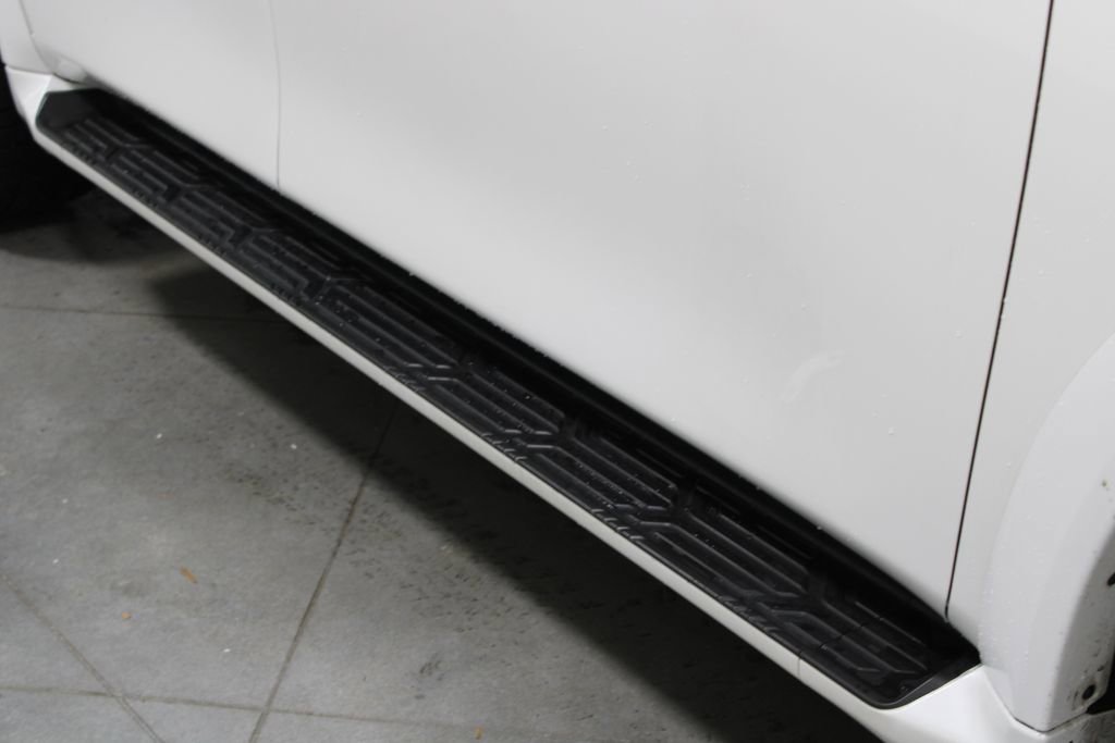 Used 2023 INFINITI QX80 Premium Select w/ Cargo Package image 12