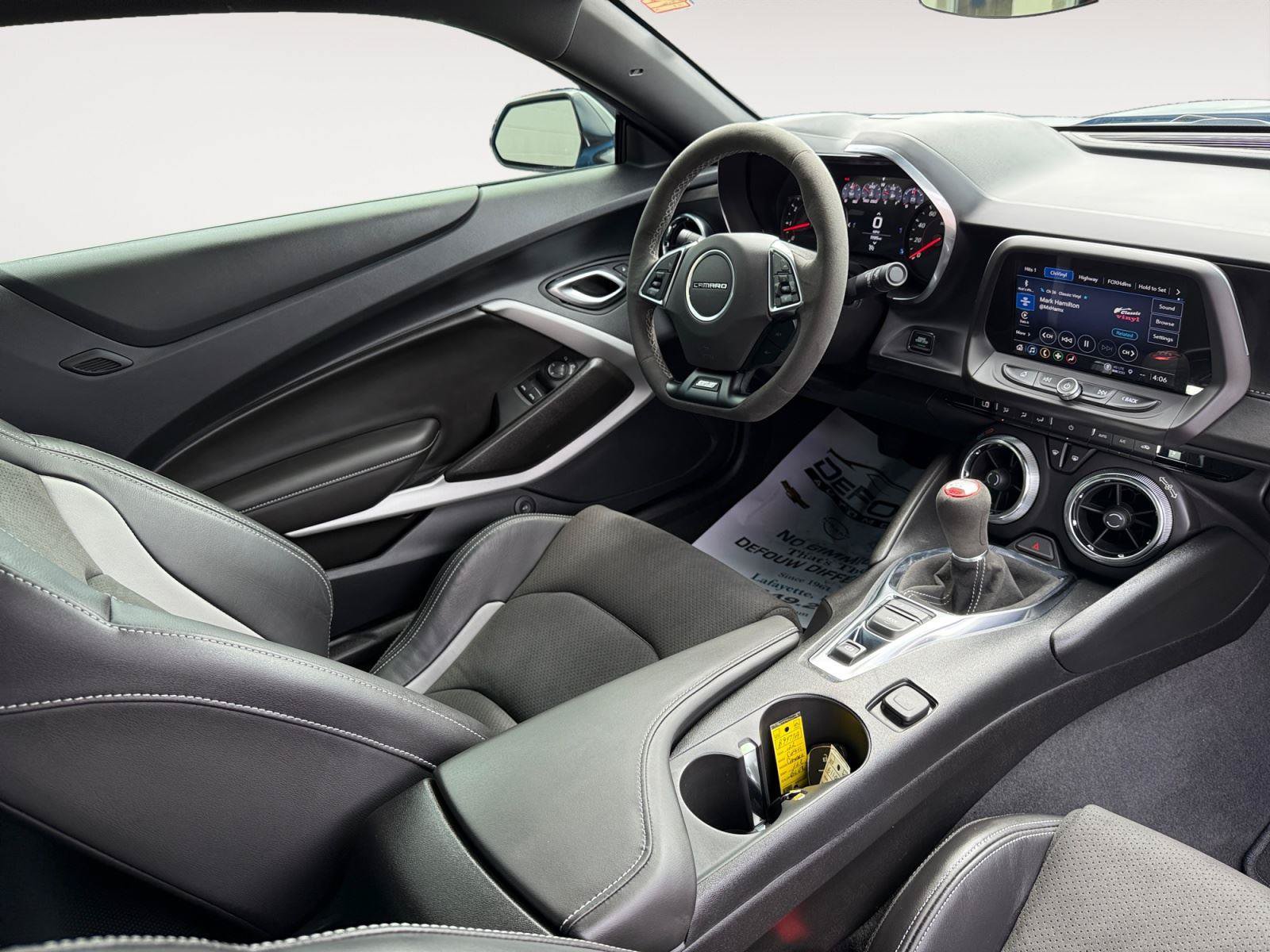 Used 2022 Chevrolet Camaro SS RWD image 11