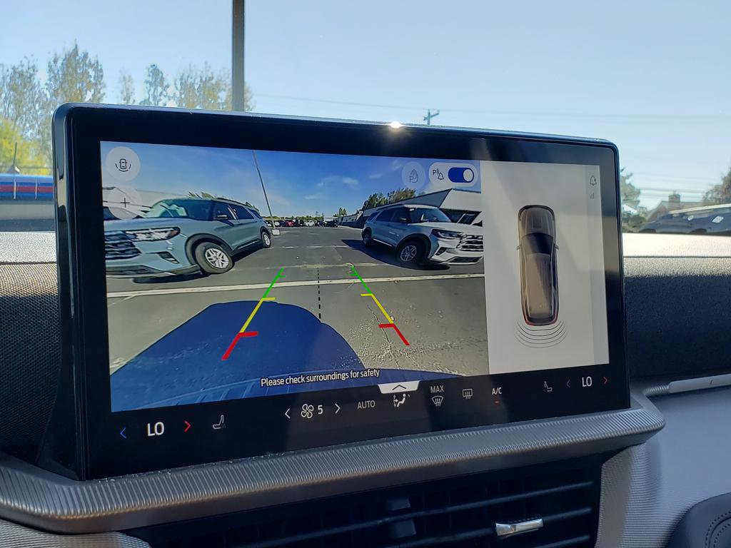 New 2026 Ford Explorer Active image 26