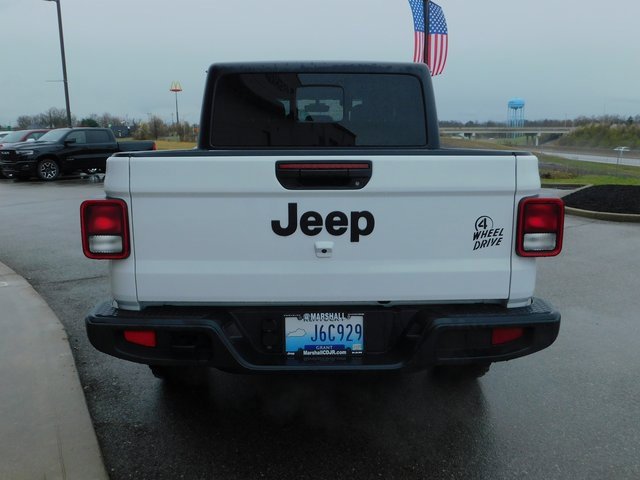Used 2023 Jeep Gladiator Willys image 8