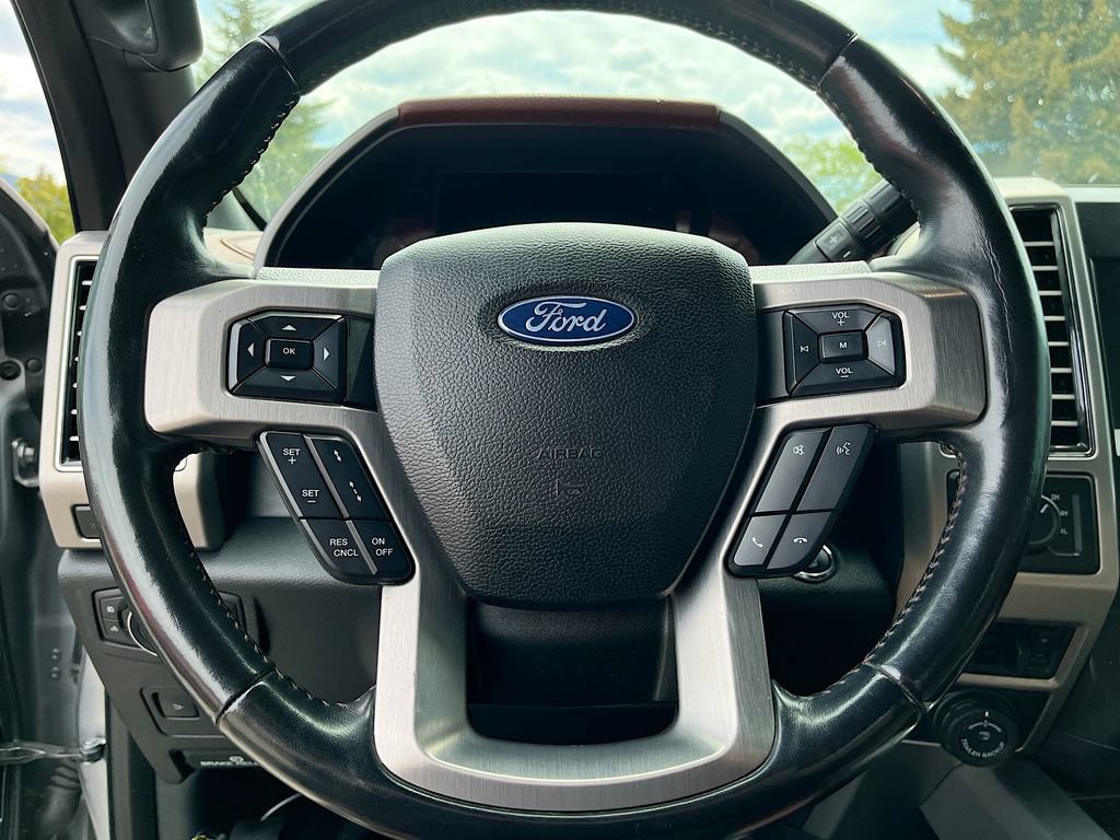 Used 2021 Ford F350 Platinum AWD/4WD image 11