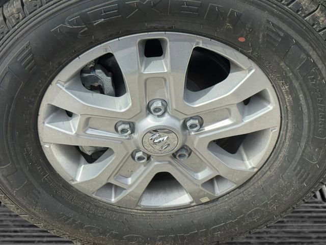 New 2026 RAM ProMaster 2500 w/ Quick Order Package 22G SLT image 8