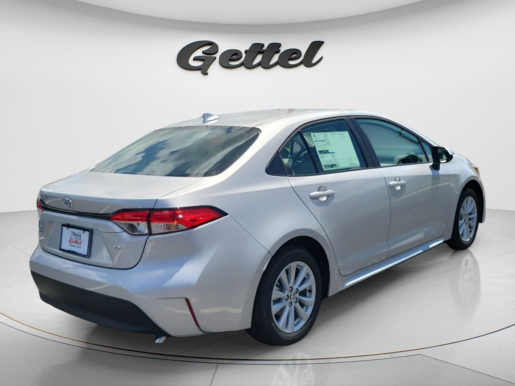 New 2026 Toyota Corolla LE FWD image 5