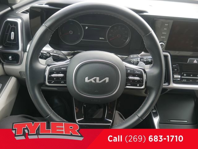 Used 2023 Kia Sorento EX image 26