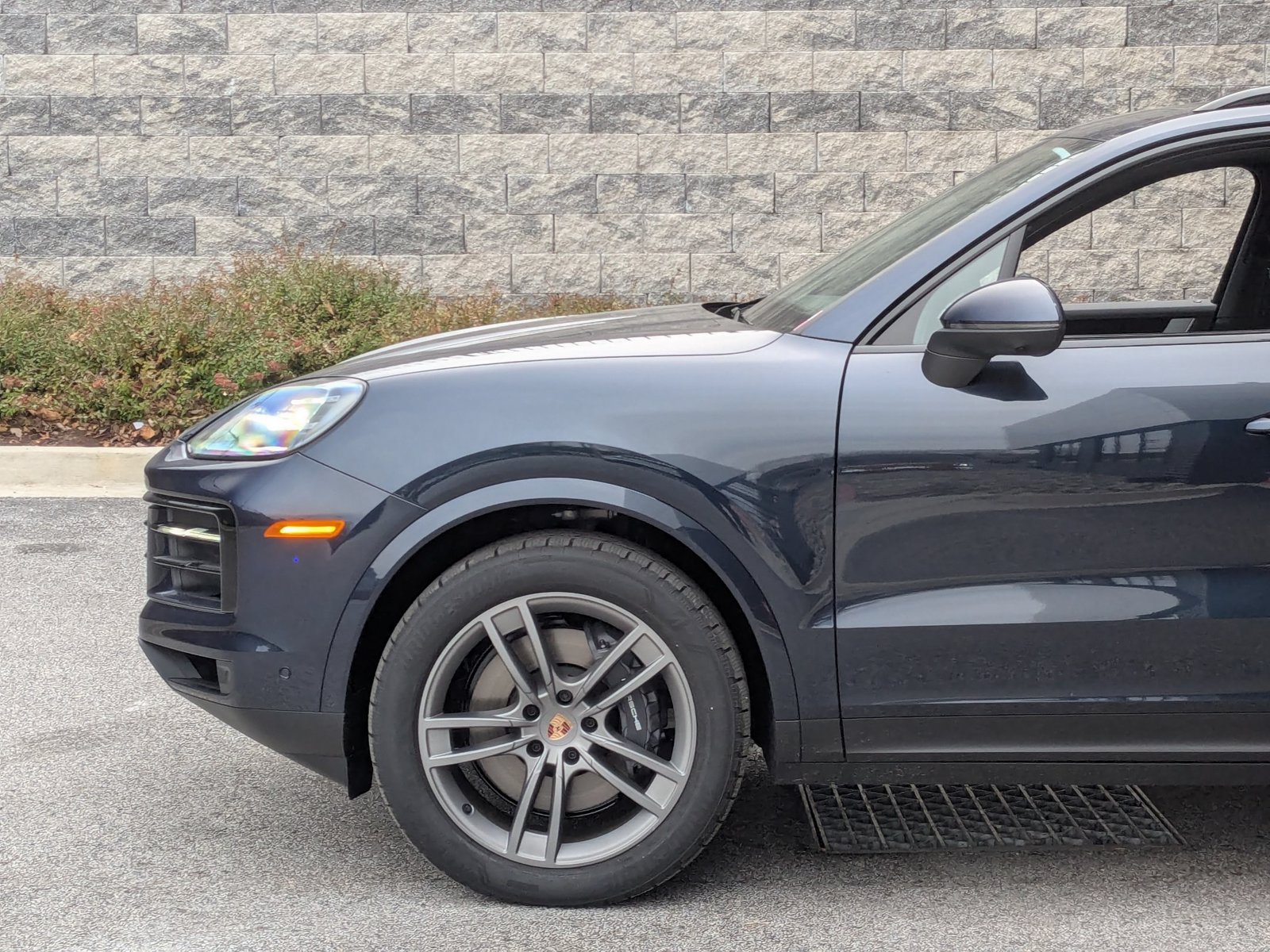 Certified 2026 Porsche Cayenne AWD/4WD image 11