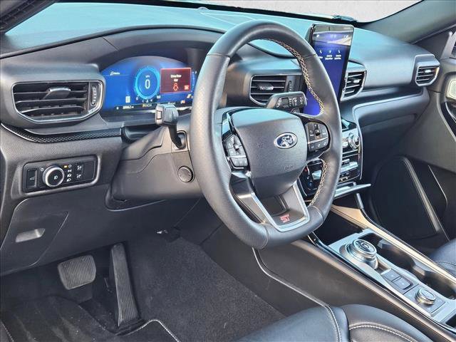 Used 2024 Ford Explorer ST w/ Equipment Group 401A image 10