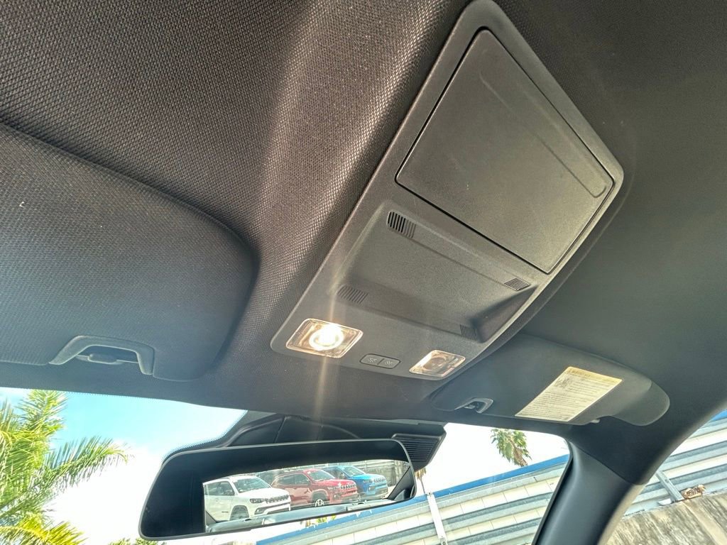 Used 2025 Ford Mustang Premium image 26