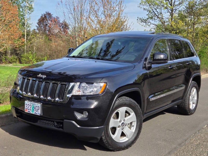 Used 2012 Jeep Grand Cherokee Laredo AWD/4WD image 9
