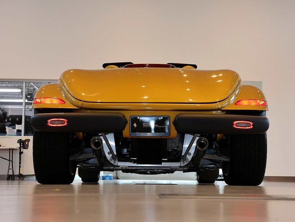 Used 2002 Chrysler Prowler RWD image 48
