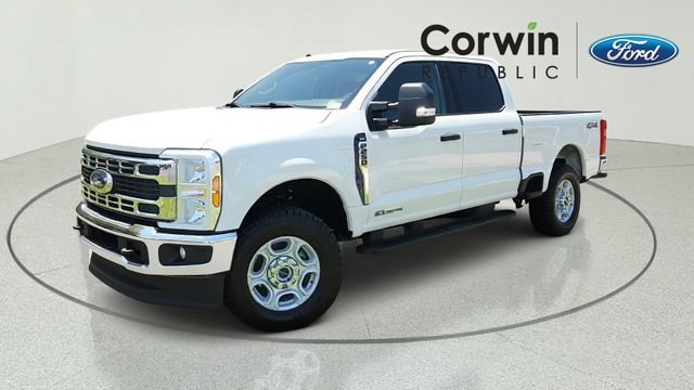 Certified 2025 Ford F250 XLT AWD/4WD image 1
