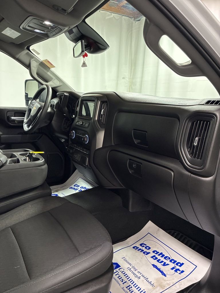 Used 2025 Chevrolet Silverado 2500 Custom w/ Custom Value Package image 27