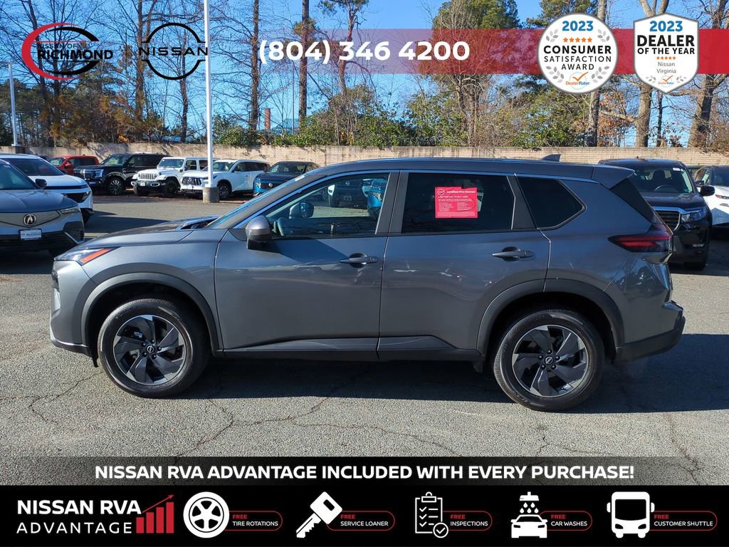 Used 2025 Nissan Rogue SV image 8