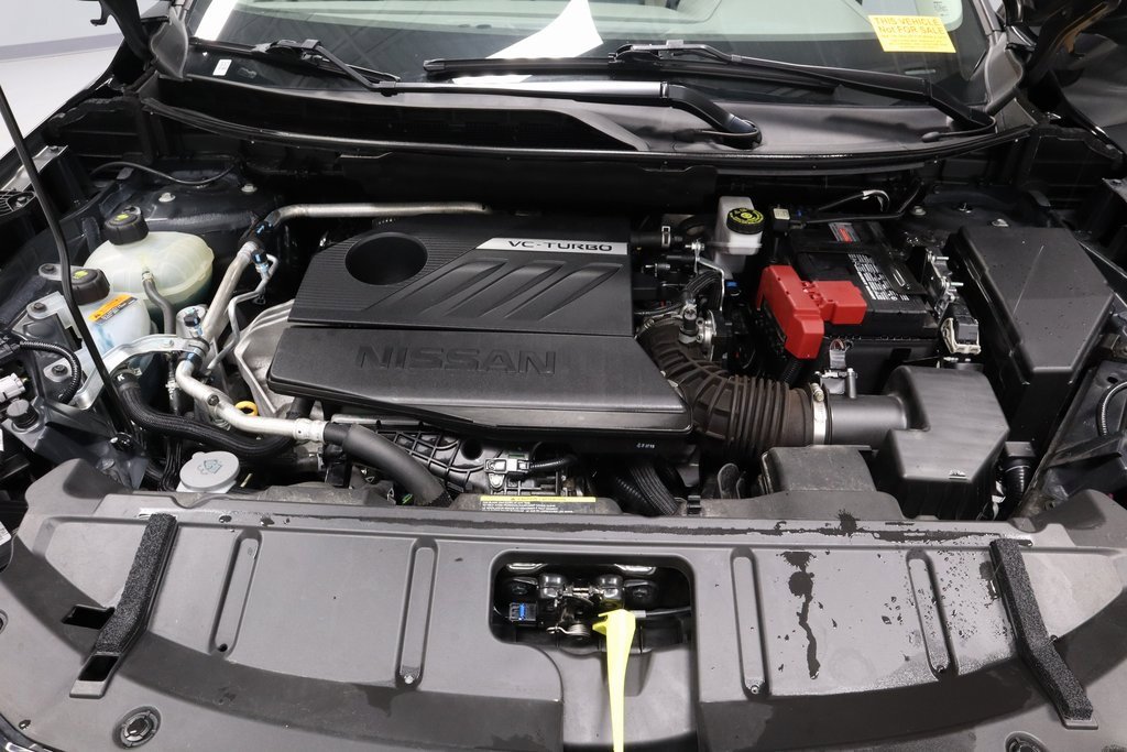 Certified 2025 Nissan Rogue SV image 13