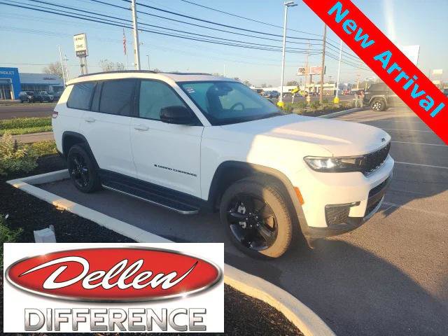 Certified 2024 Jeep Grand Cherokee L Limited w/ Luxury Tech Group II image 1