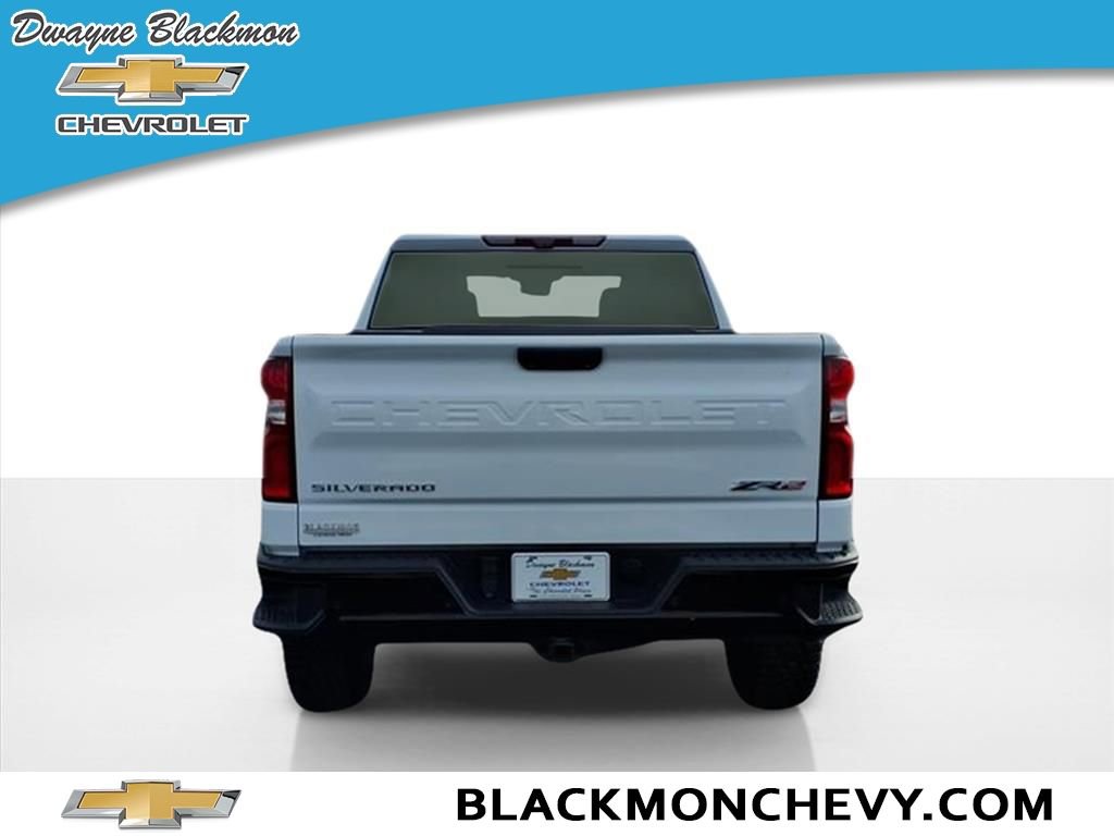 Used 2023 Chevrolet Silverado 1500 ZR2 w/ Technology Package AWD/4WD image 4