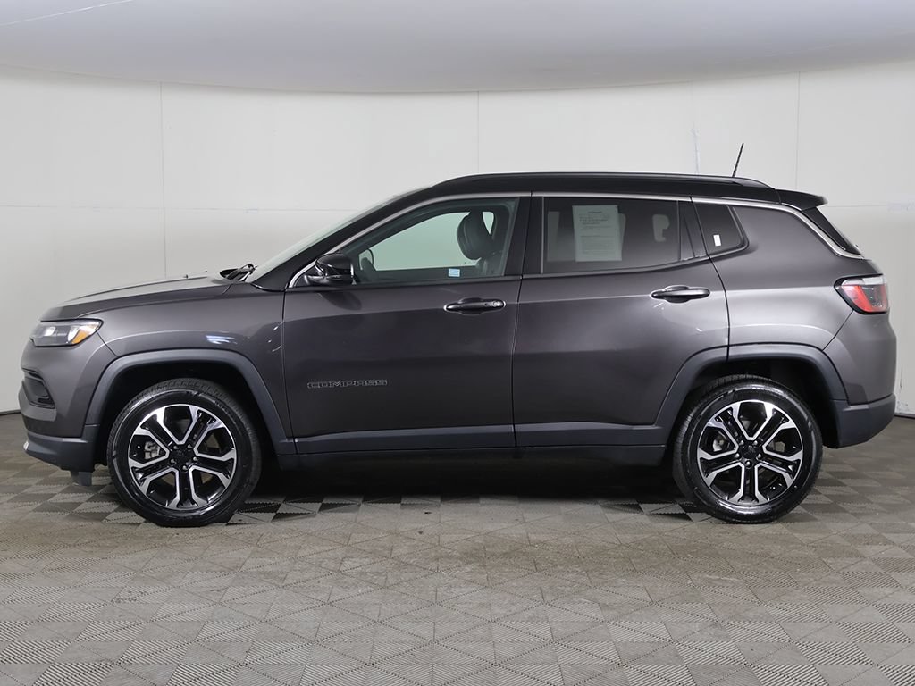 Used 2023 Jeep Compass Limited AWD/4WD image 17