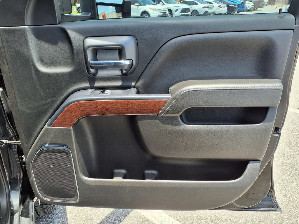Used 2018 GMC Sierra 3500 SLT AWD/4WD image 15