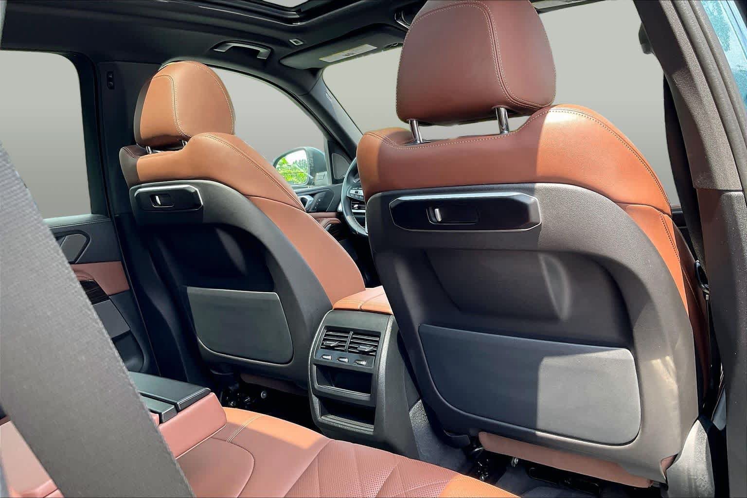 Used 2024 BMW X5 xDrive40i w/ Premium Package AWD/4WD image 20