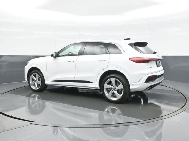 Certified 2025 Audi Q5 Premium Plus w/ Premium Plus image 5