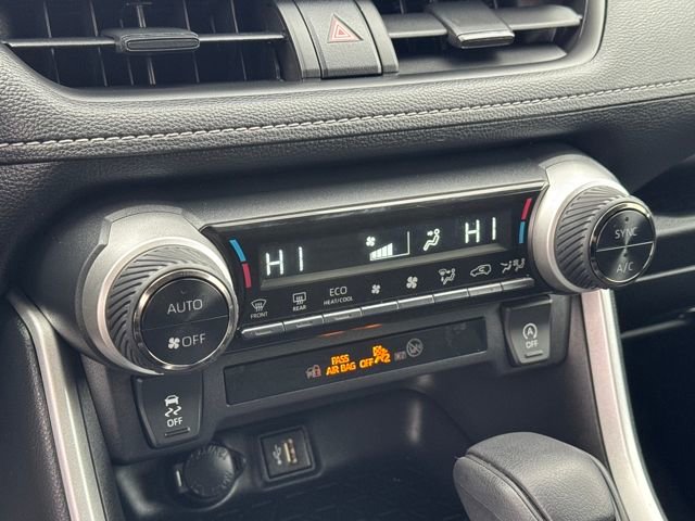 Used 2024 Toyota RAV4 XLE image 19