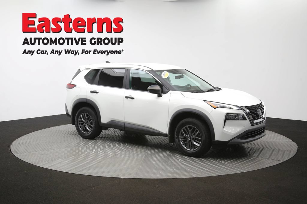 Used 2023 Nissan Rogue S AWD/4WD image 43