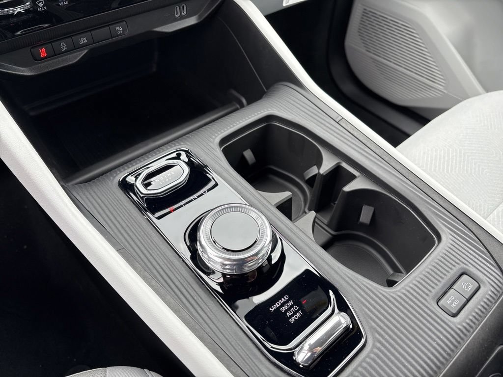 New 2026 Jeep Cherokee Laredo AWD/4WD image 17