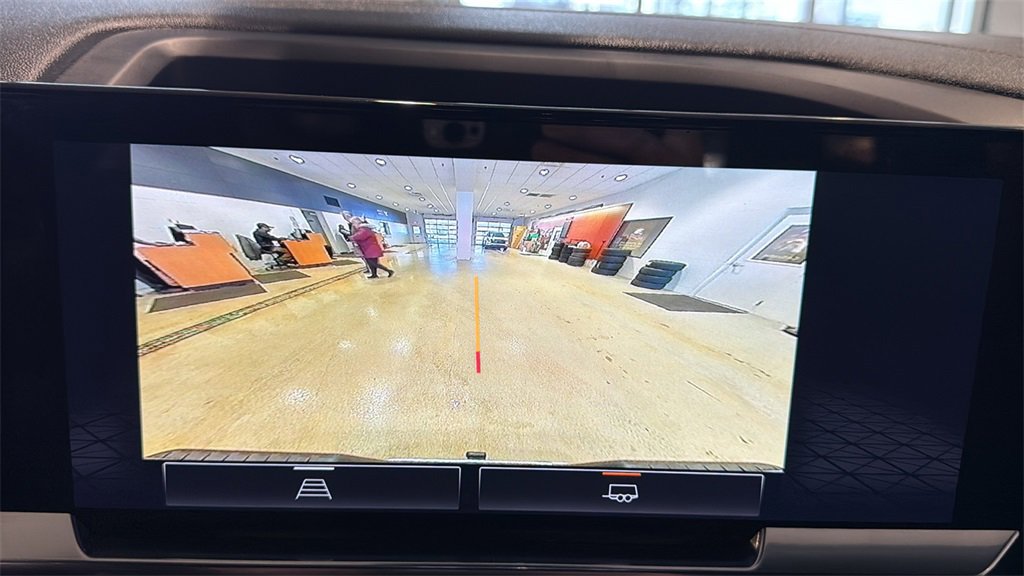 Used 2023 GMC Sierra 1500 SLT w/ SLT Premium Package image 36