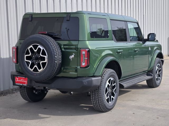 New 2025 Ford Bronco Outer Banks image 7