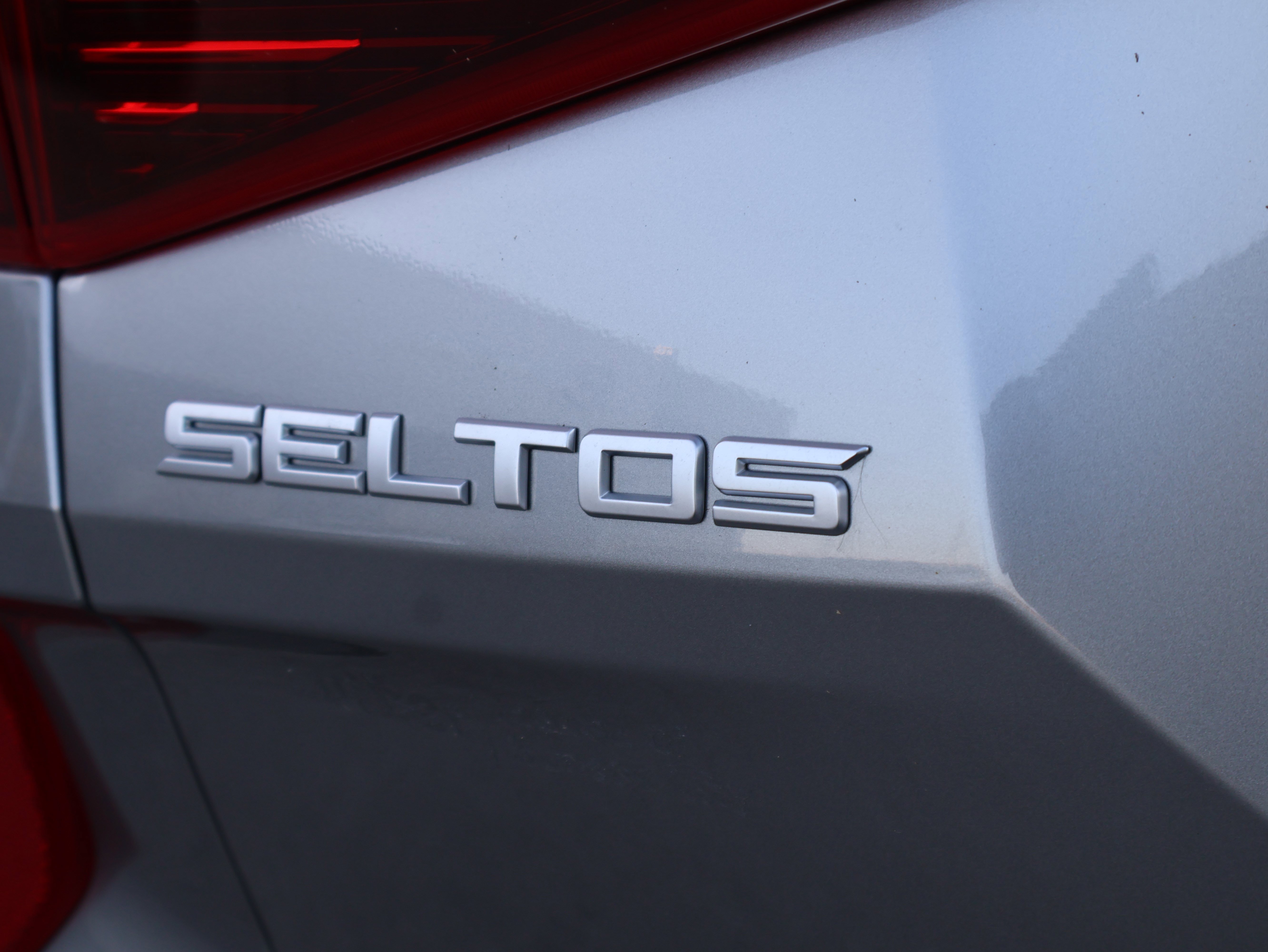 Used 2023 Kia Seltos S image 17