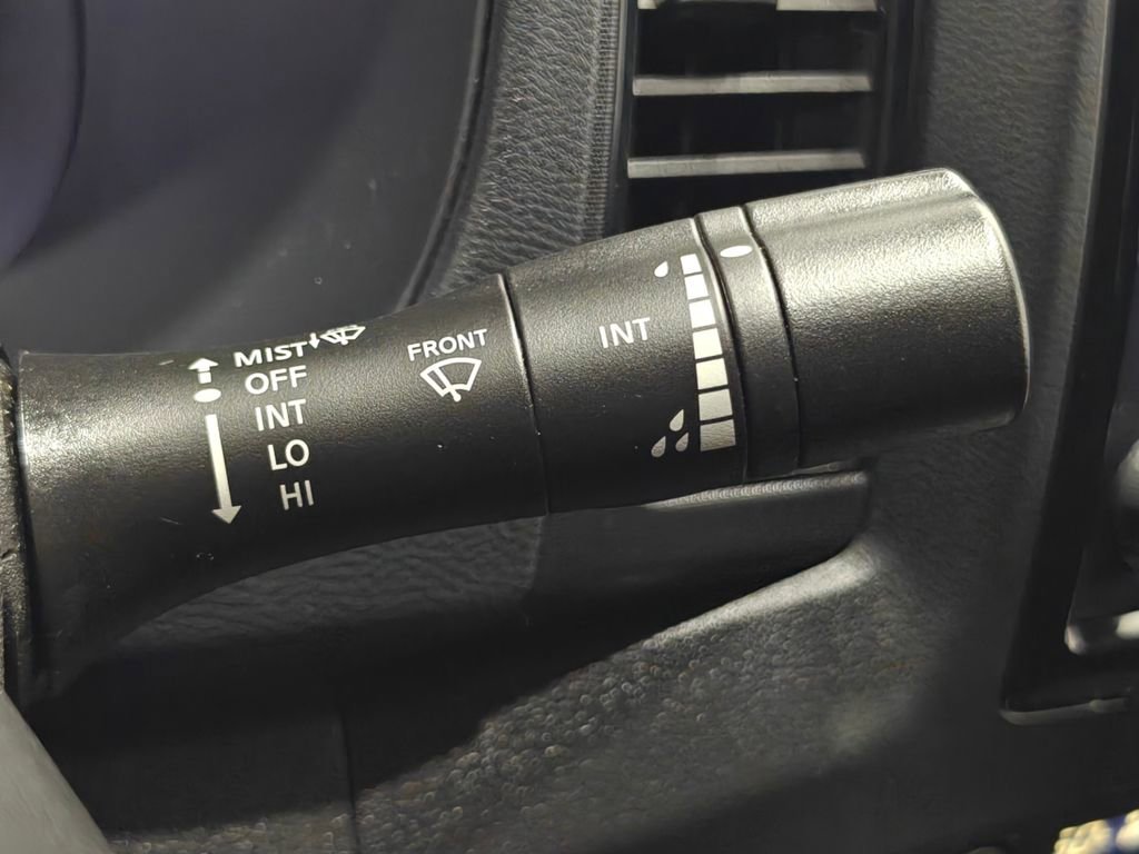 Used 2024 Nissan Frontier PRO-4X w/ Off-Road Protection Package image 46