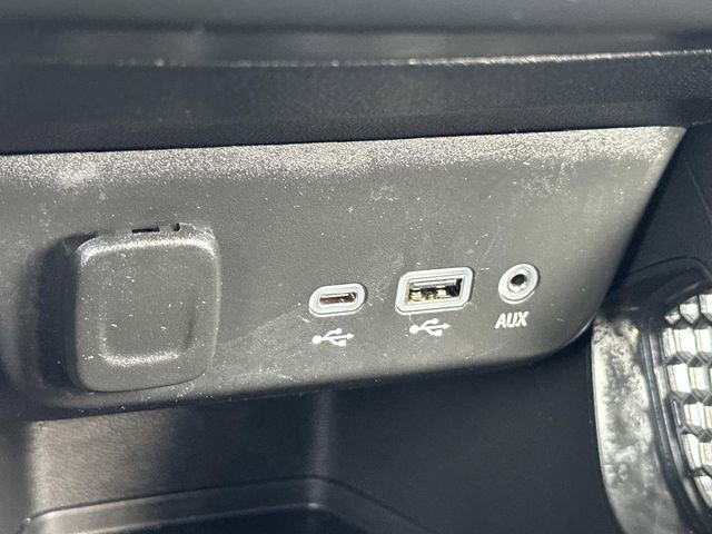 Used 2023 Chevrolet TrailBlazer LT w/ Convenience Package image 29