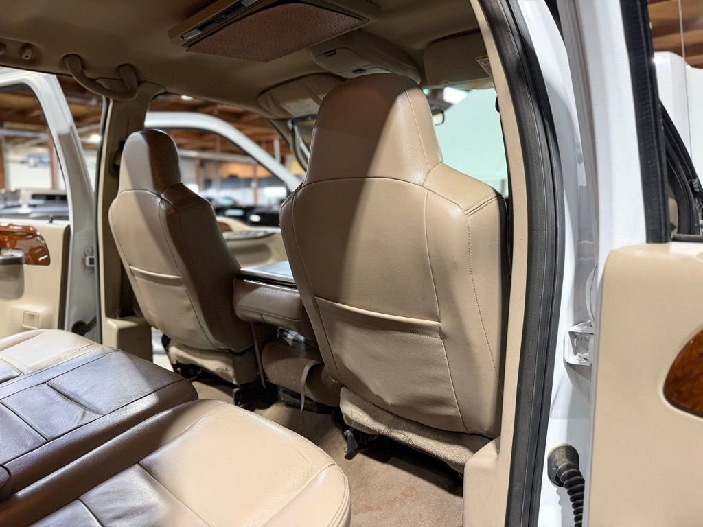 Used 2004 Ford F250 Lariat image 23