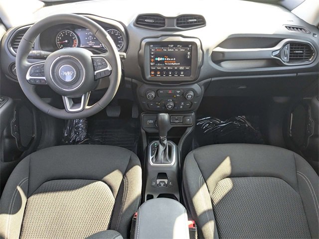 Used 2023 Jeep Renegade Altitude image 16