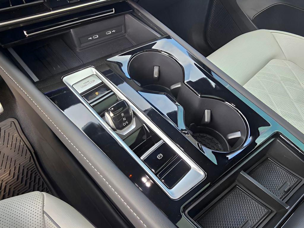 Used 2025 Volkswagen Atlas Cross Sport SEL Premium R-Line image 19