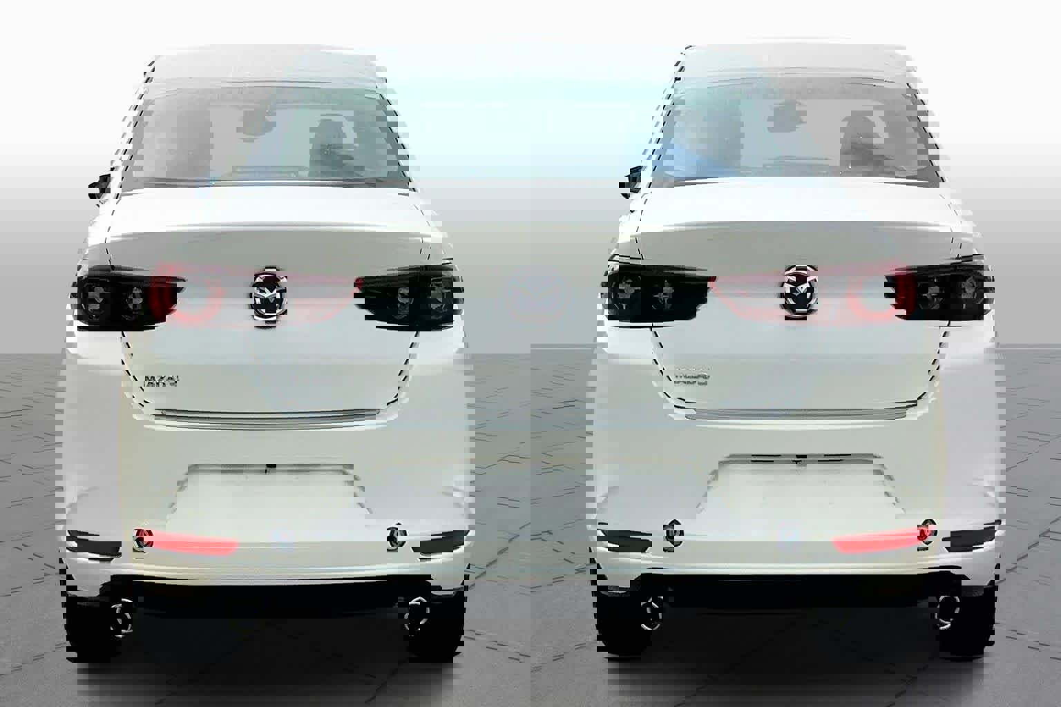 New 2026 MAZDA MAZDA3 2.5 S Sedan w/ Preferred Pkg image 4