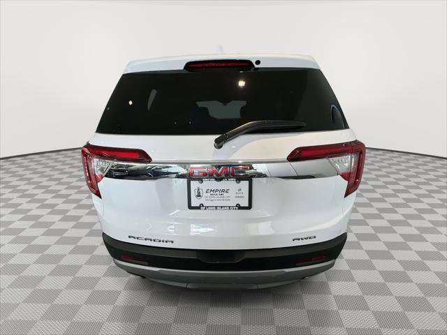 Certified 2023 GMC Acadia SLE image 5