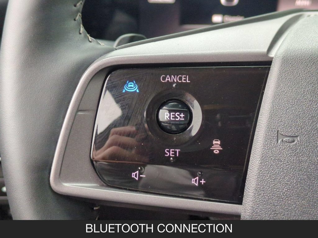 Used 2025 Nissan Murano SV AWD/4WD image 17