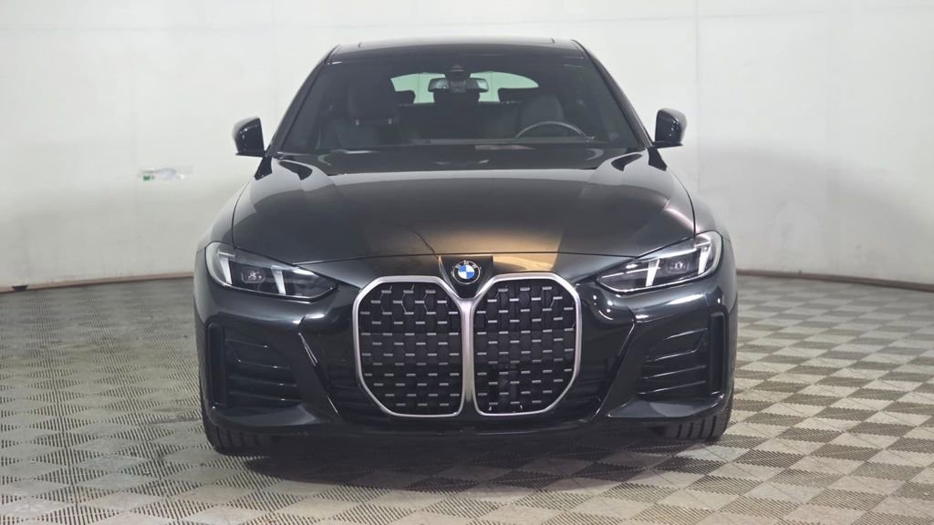 Used 2025 BMW 430i xDrive w/ M Sport Package image 10