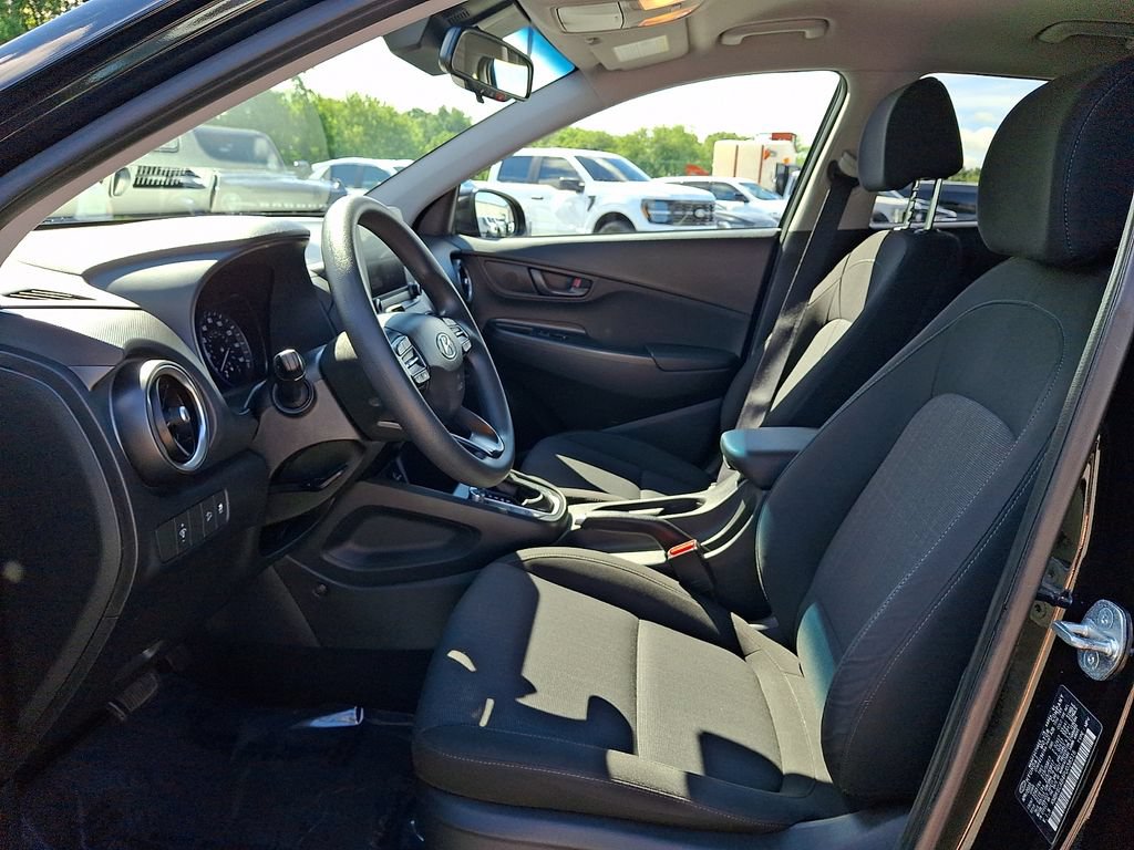 Used 2023 Hyundai Kona SEL AWD/4WD image 13