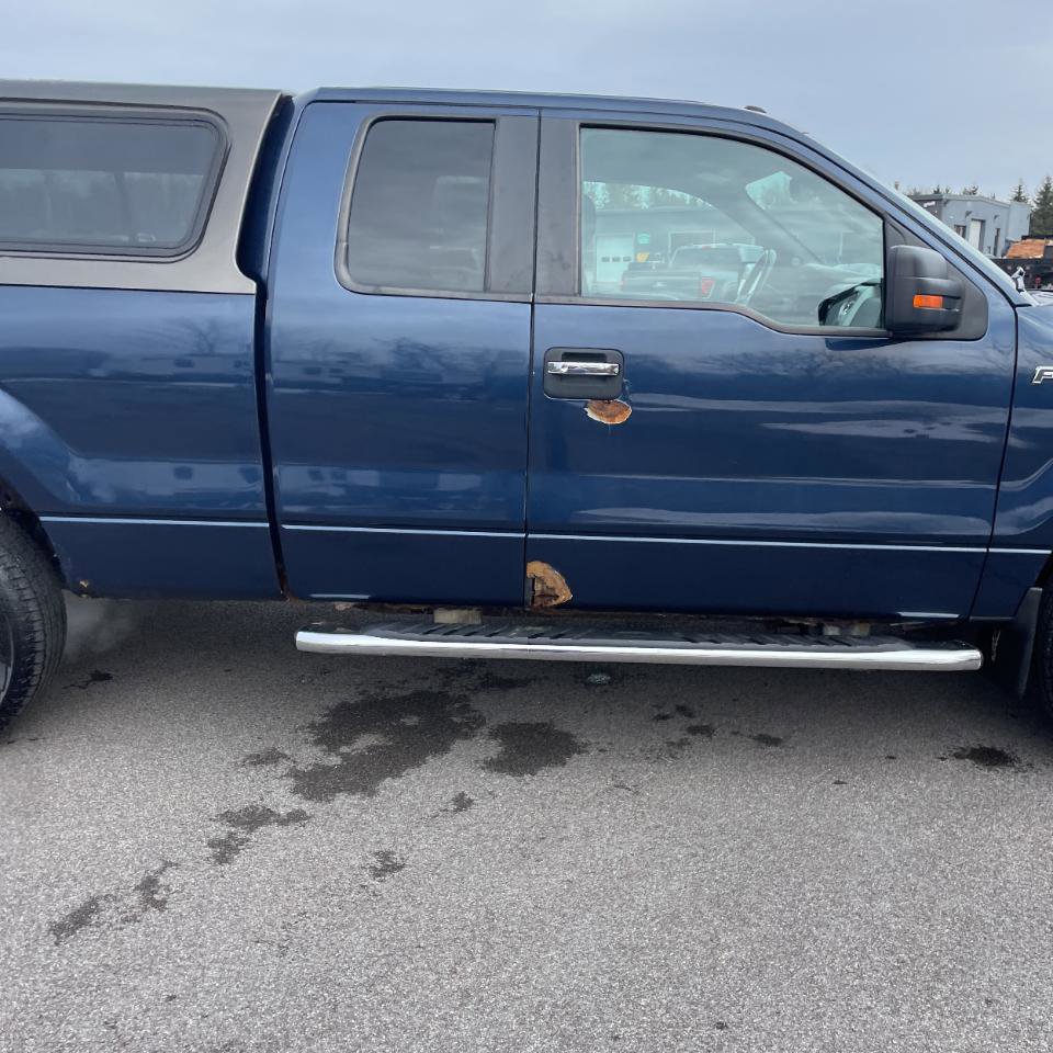 Used 2014 Ford F150 XLT w/ Equipment Group 302A Luxury AWD/4WD image 9