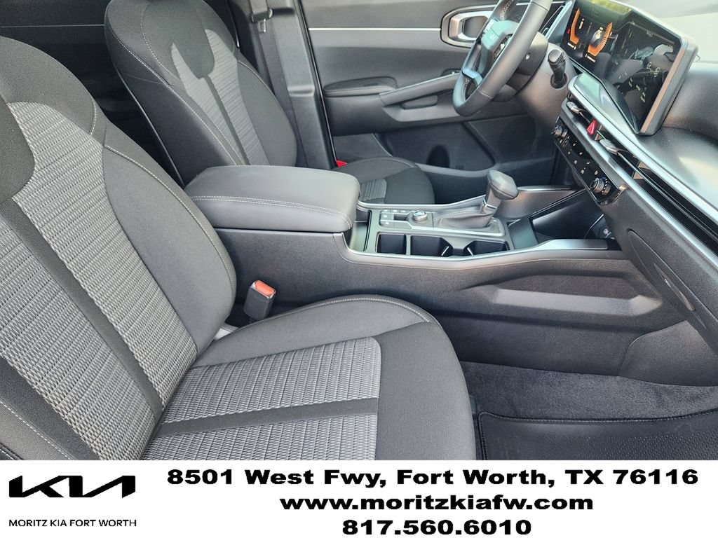 New 2026 Kia Sorento LX FWD image 10