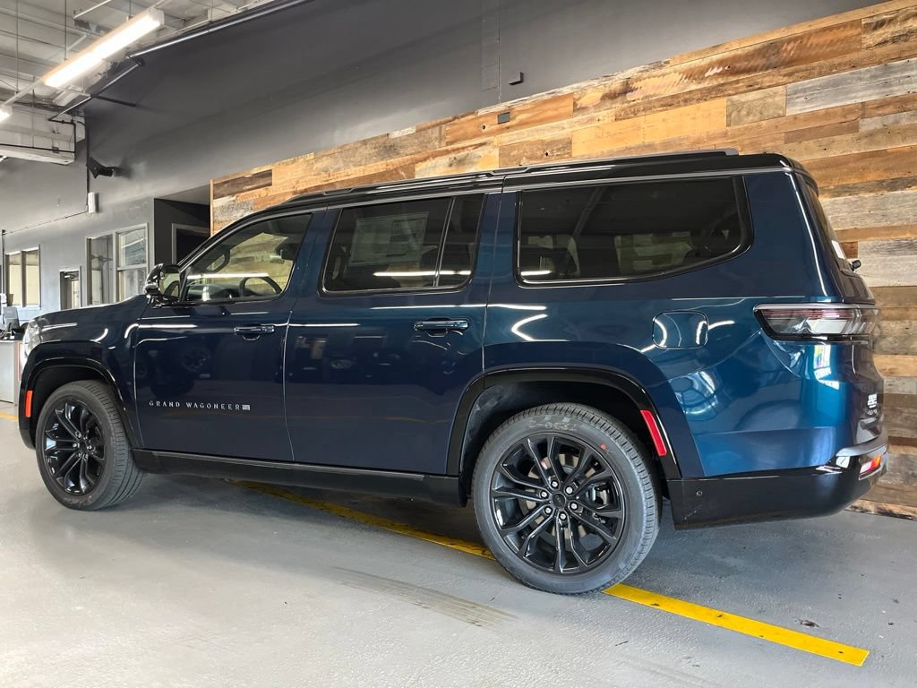 New 2026 Jeep Grand Wagoneer Summit w/ Premium Group III AWD/4WD image 18