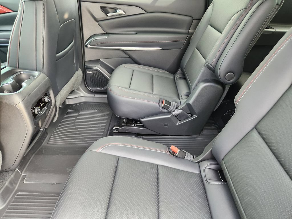 New 2026 Chevrolet Traverse Z71 w/ Enhanced Driving Package AWD/4WD image 21