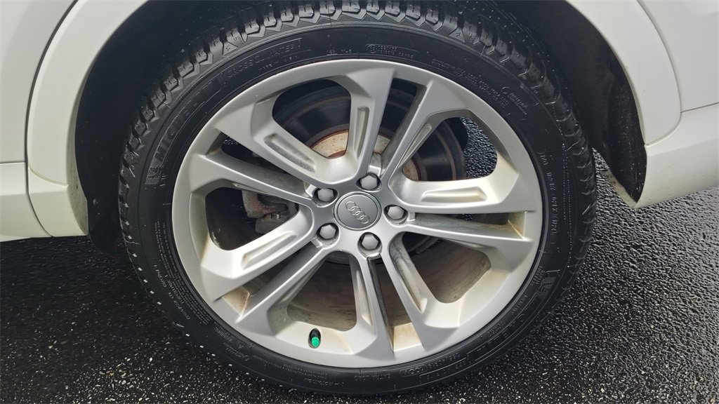 Used 2016 Audi Q3 2.0T Prestige w/ Prestige Package image 31
