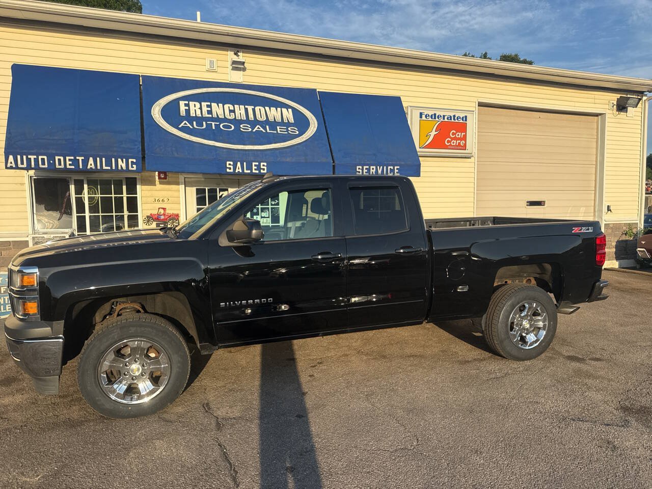 Used 2015 Chevrolet Silverado 1500 LT w/ All Star Edition AWD/4WD image 2