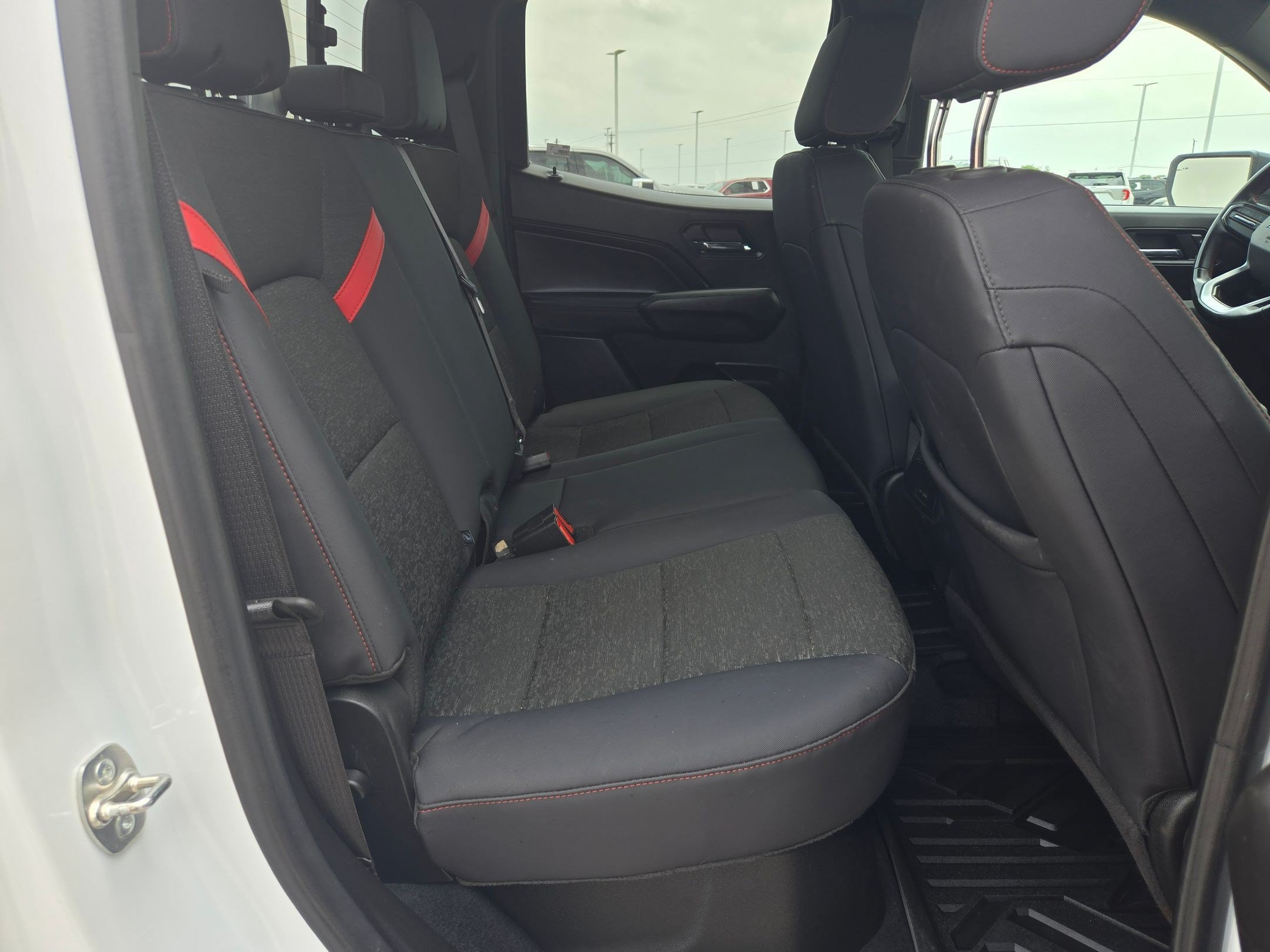 Certified 2025 Chevrolet Colorado Z71 AWD/4WD image 21