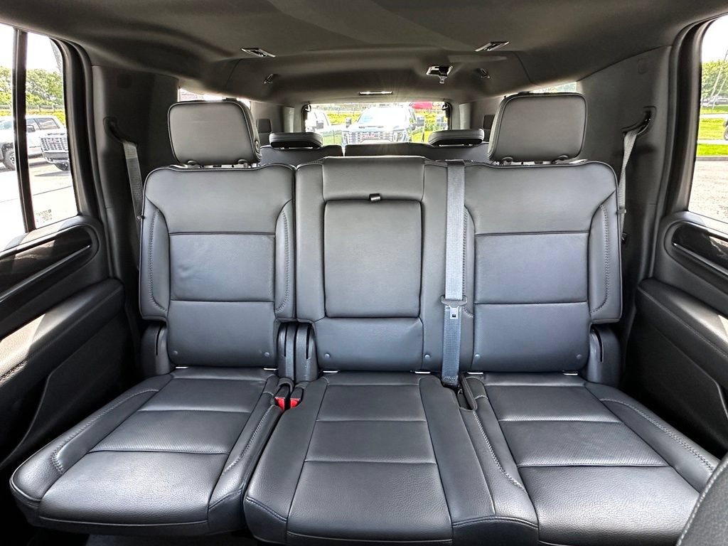 Certified 2021 GMC Yukon XL Denali w/ Denali Ultimate Package AWD/4WD image 34