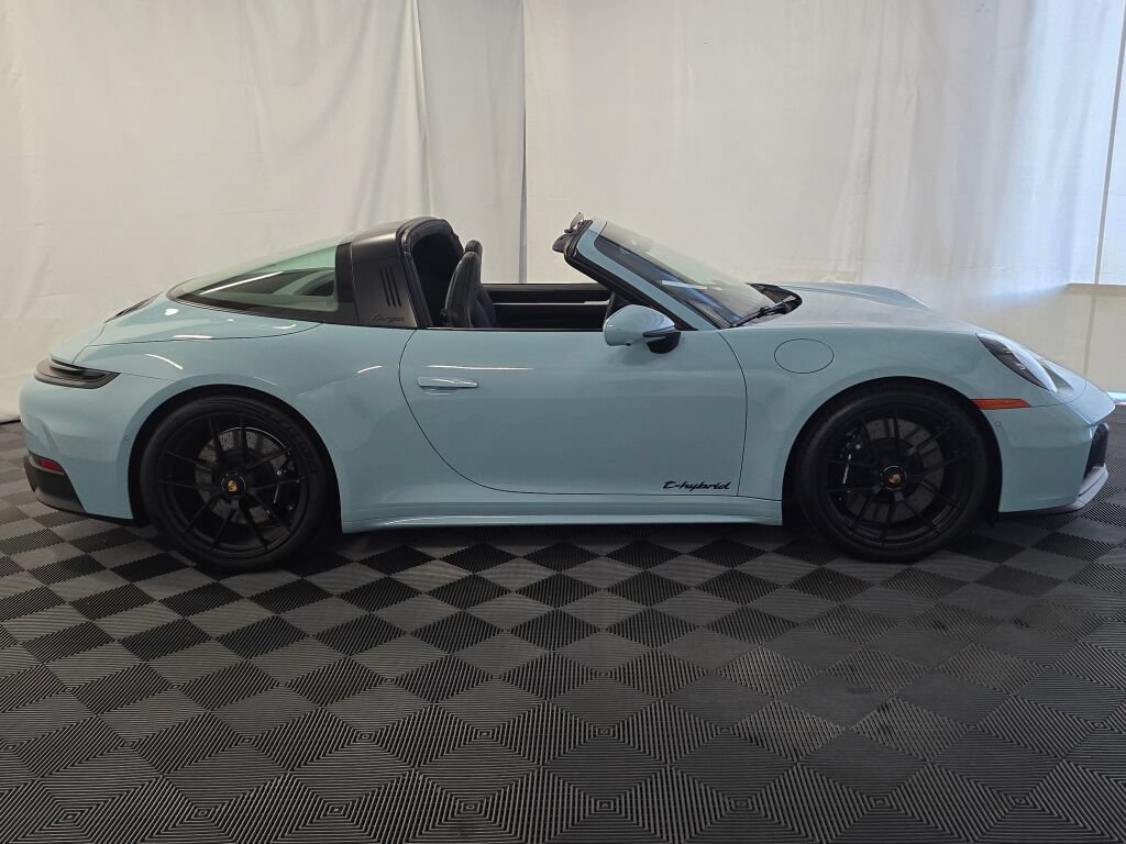 Used 2026 Porsche 911 Targa 4 GTS AWD/4WD image 8