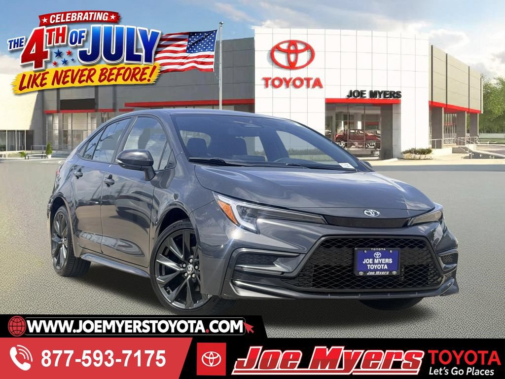 Used 2025 Toyota Corolla SE FWD image 1
